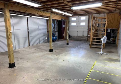 Photo 9 at 15 - 45 casmir Court, Concord, Vaughan