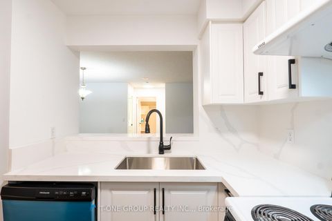 Photo 0 at 605 - 29 Pemberton Avenue, Newtonbrook East, Toronto