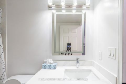 Photo 5 at 605 - 29 Pemberton Avenue, Newtonbrook East, Toronto