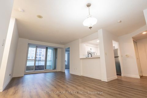 Photo 18 at 605 - 29 Pemberton Avenue, Newtonbrook East, Toronto