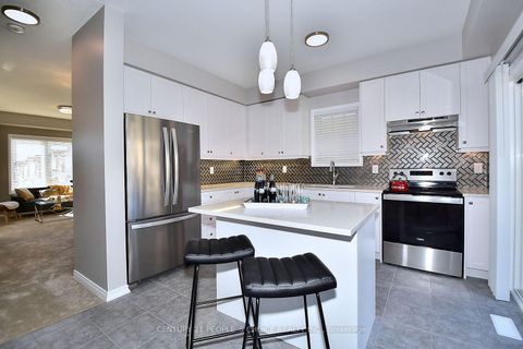 Photo 18 at 13 Devineridge Avenue, Central East, Ajax