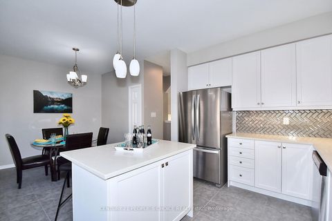 Photo 20 at 13 Devineridge Avenue, Central East, Ajax