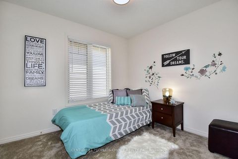 Photo 35 at 13 Devineridge Avenue, Central East, Ajax