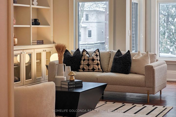 Photo 13 at 272 Byng Avenue, Willowdale East, Toronto