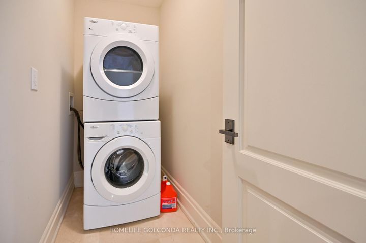 Photo 37 at 272 Byng Avenue, Willowdale East, Toronto