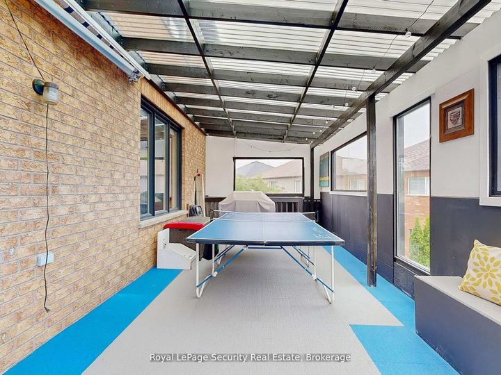 Photo 18 at 128 Daiseyfield Crescent, Vellore Village, Vaughan