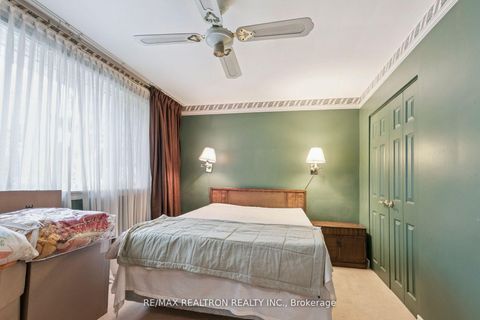 Photo 28 at 27 Elfreda Boulevard, Birchmount, Toronto