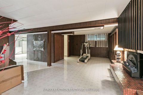 Photo 34 at 27 Elfreda Boulevard, Birchmount, Toronto