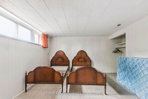 Photo 37 at 27 Elfreda Boulevard, Birchmount, Toronto