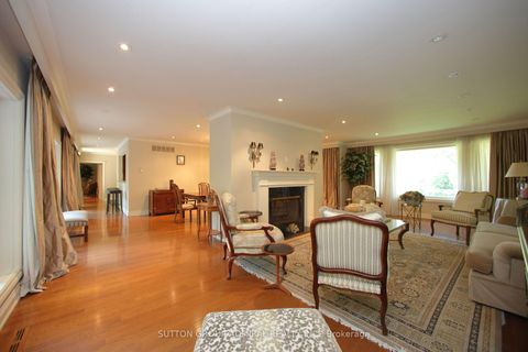 Photo 19 at 91 Forest Grove Drive, Bayview Village, Toronto
