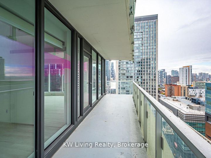 Photo 14 at 2102 - 197 Yonge Street, Yonge Corridor, Toronto