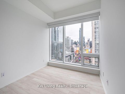 Photo 10 at 2102 - 197 Yonge Street, Yonge Corridor, Toronto