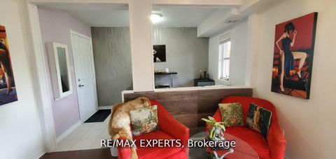 Photo 20 at 11 City Park Circle, West Woodbridge, Vaughan