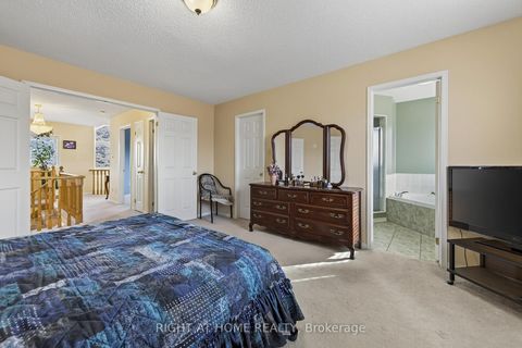 Photo 10 at 1338 Vincent Crescent, Alcona, Innisfil