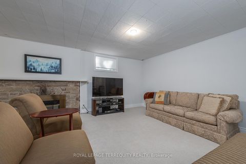 Photo 30 at 223 Riverside Drive, Swansea, Toronto