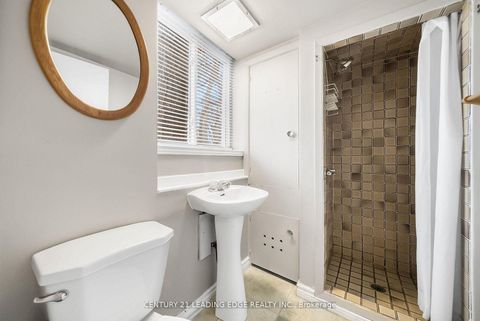 Photo 19 at 541 Rouge Hills Drive, Rouge E10, Toronto