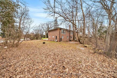 Photo 31 at 541 Rouge Hills Drive, Rouge E10, Toronto