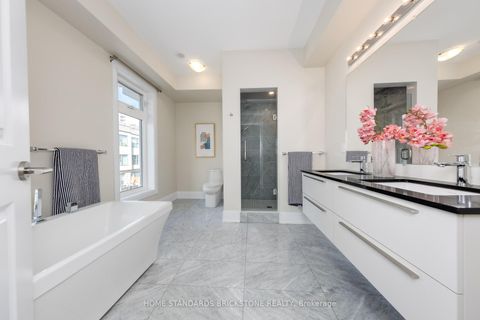 Photo 20 at 5 Smallwood Circle, Brownridge, Vaughan