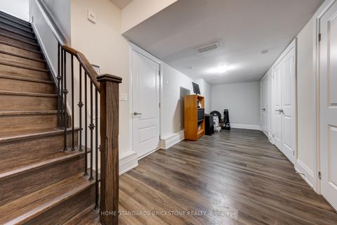 Photo 34 at 5 Smallwood Circle, Brownridge, Vaughan