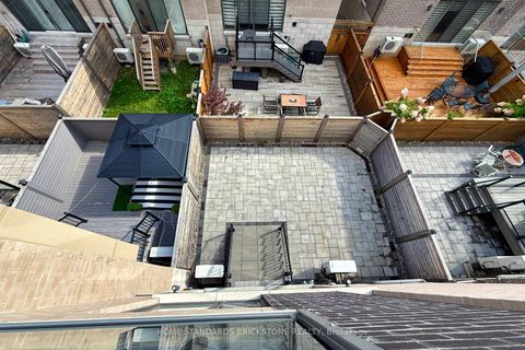 Photo 41 at 5 Smallwood Circle, Brownridge, Vaughan