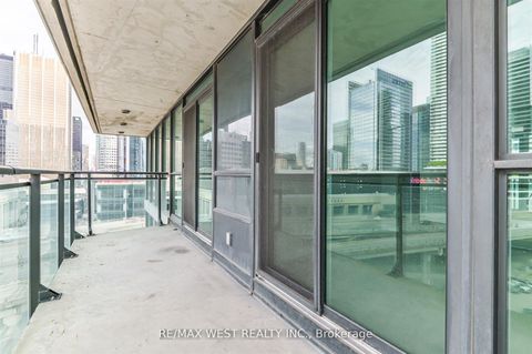 Photo 16 at 903 - 33 Bay Street, Waterfront Communities C1, Toronto