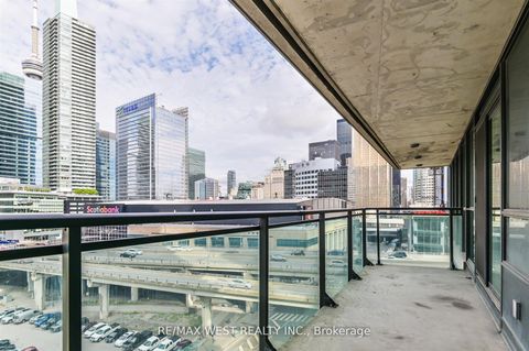 Photo 17 at 903 - 33 Bay Street, Waterfront Communities C1, Toronto