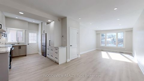 Photo 6 at 56 Niantic Crescent, Donalda, Toronto