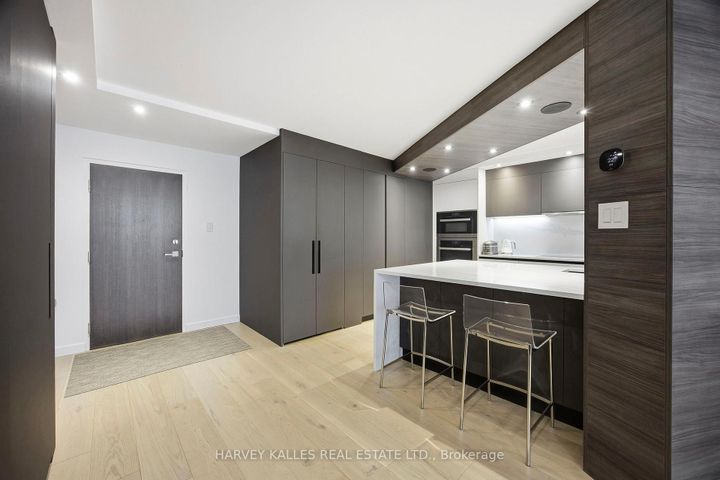 Photo 9 at 1004 - 15 Mcmurrich Street, Annex, Toronto