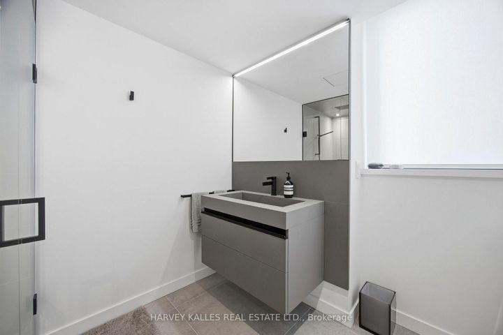 Photo 30 at 1004 - 15 Mcmurrich Street, Annex, Toronto