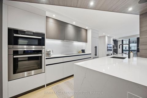 Photo 12 at 1004 - 15 Mcmurrich Street, Annex, Toronto