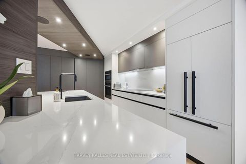 Photo 15 at 1004 - 15 Mcmurrich Street, Annex, Toronto