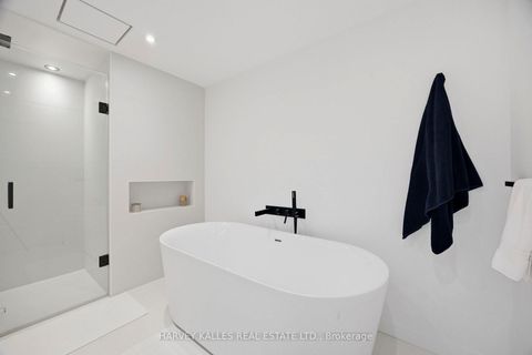 Photo 26 at 1004 - 15 Mcmurrich Street, Annex, Toronto