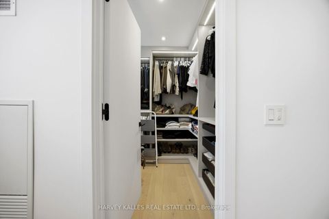 Photo 32 at 1004 - 15 Mcmurrich Street, Annex, Toronto