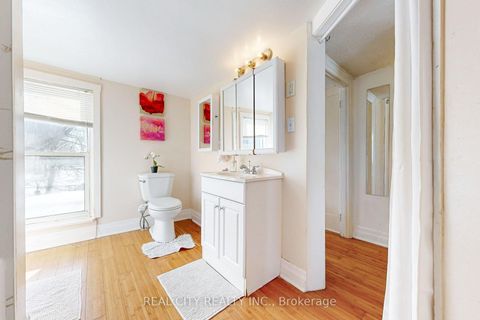 Photo 22 at 163 Olive Avenue, Central, Oshawa