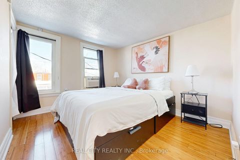 Photo 24 at 163 Olive Avenue, Central, Oshawa