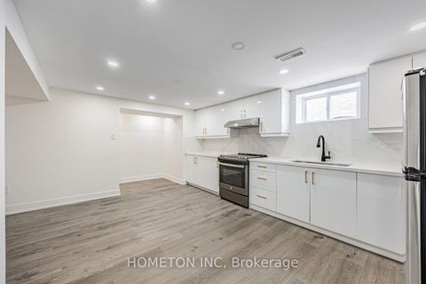 Photo 17 at 147 Lilian Drive, Maryvale, Toronto