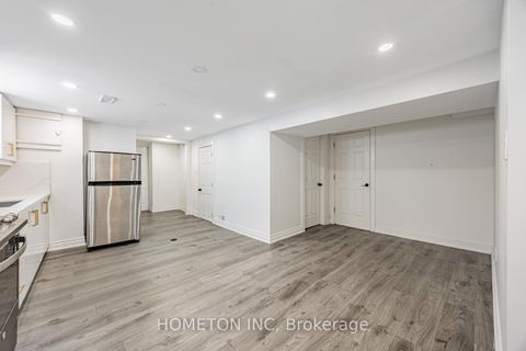 Photo 20 at 147 Lilian Drive, Maryvale, Toronto