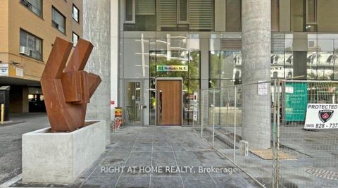 Photo 4 at 607 - 81 Wellesley Street E, Yonge Corridor, Toronto