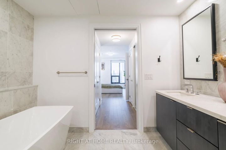 Photo 30 at 410 - 280 HOWLAND Avenue, Annex, Toronto