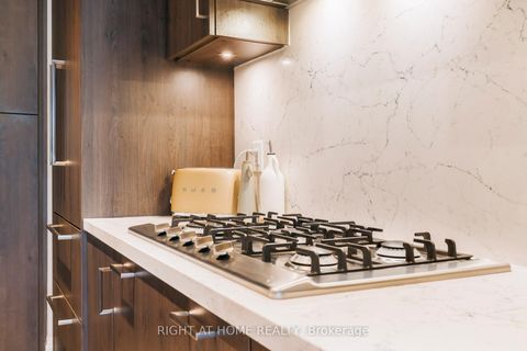 Photo 9 at 410 - 280 HOWLAND Avenue, Annex, Toronto