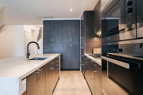 Photo 11 at 410 - 280 HOWLAND Avenue, Annex, Toronto
