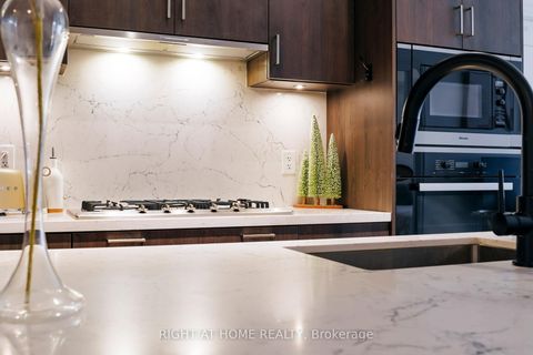 Photo 12 at 410 - 280 HOWLAND Avenue, Annex, Toronto