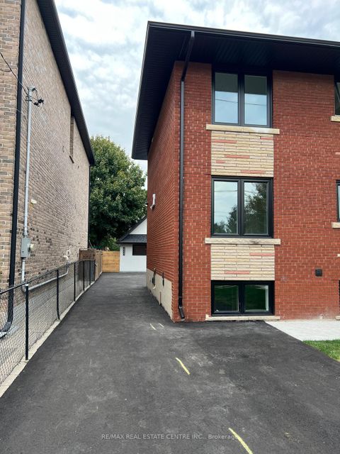 Photo 12 at 255 Gamma Street, Alderwood, Toronto