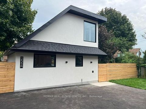 Photo 14 at 255 Gamma Street, Alderwood, Toronto