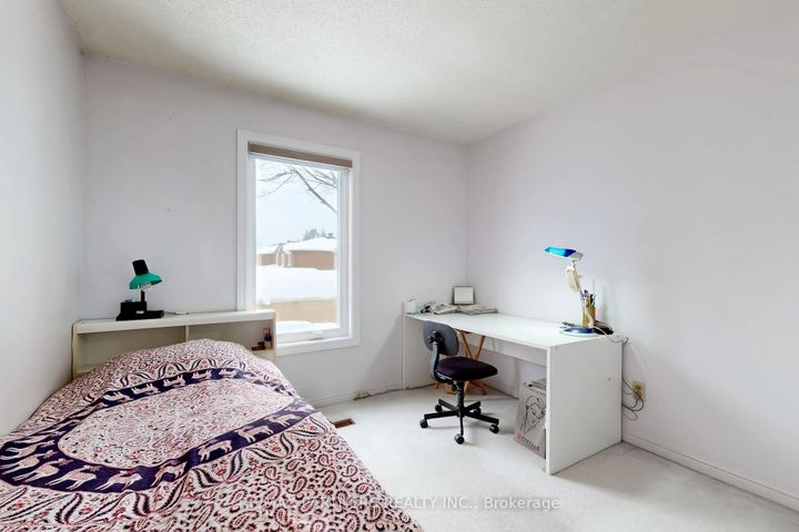 Photo 21 at 48 Coverdale Crescent, Steeles, Toronto