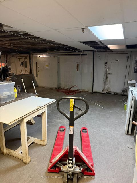 Photo 3 at 130 - 2301 Brimley Road, Agincourt North, Toronto