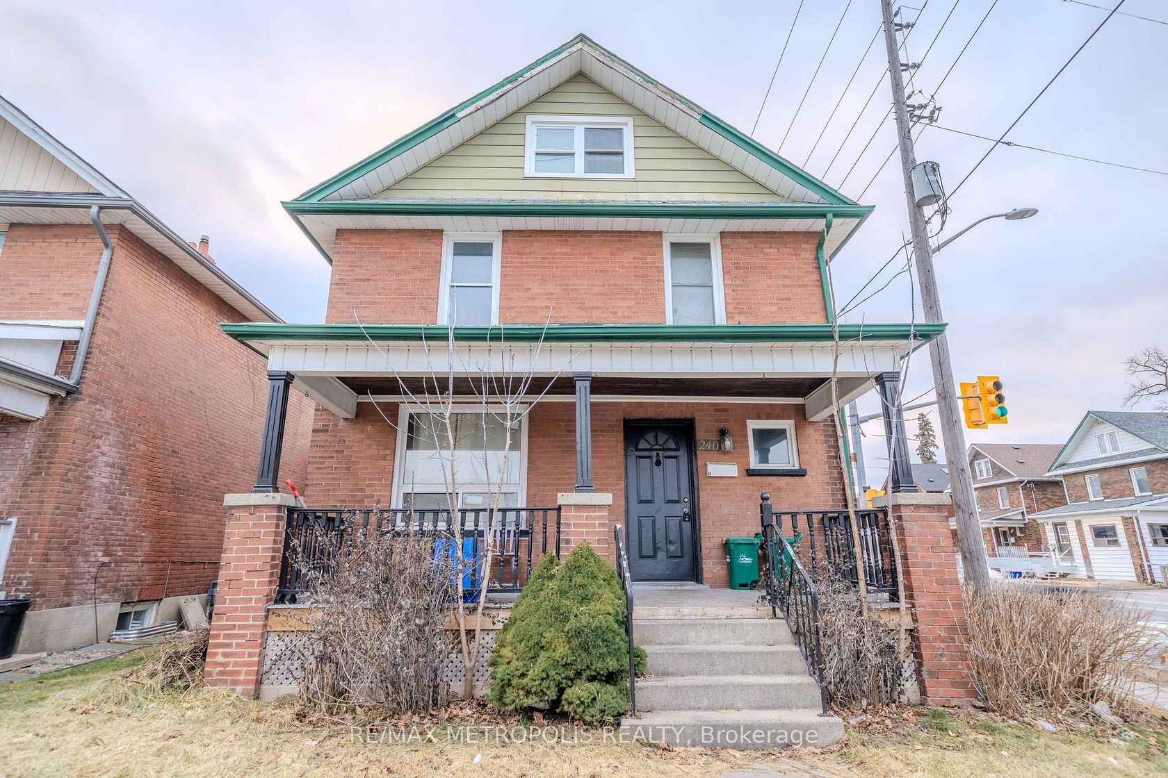 240 Division Street, O'Neill, Oshawa 