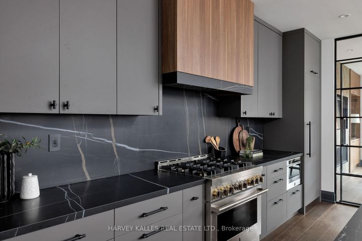 Photo 11 at 498 Roxton Road, Little Italy, Toronto