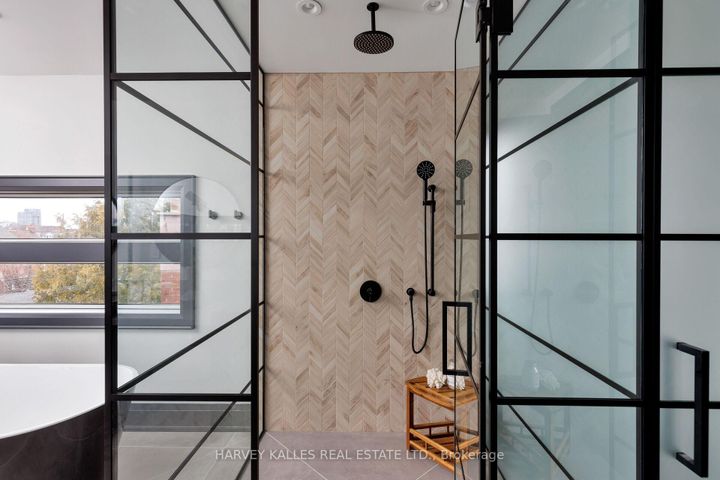 Photo 33 at 498 Roxton Road, Little Italy, Toronto