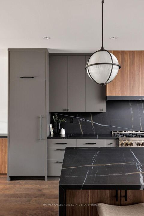 Photo 14 at 498 Roxton Road, Little Italy, Toronto